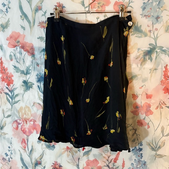 Vintage Floral Black Skirt - Picture 2 of 9